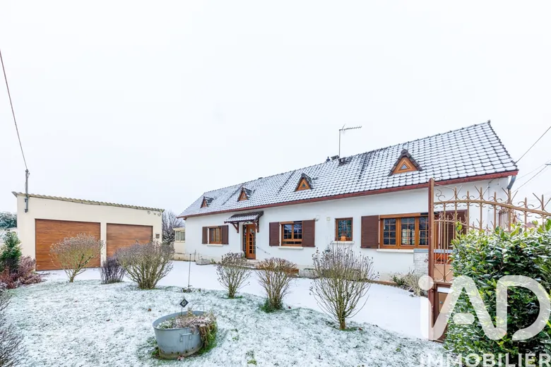 Maison 6 pièces 123 m² · à Sainte-Geneviève · 123 m² · 274 000 €