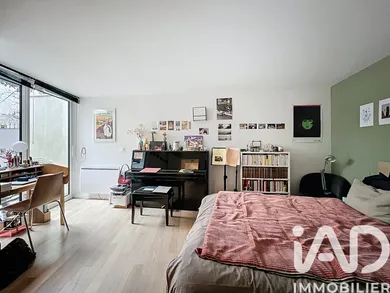 Apartment in Châtillon (92320)