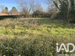 Building plot in Reffannes (79420)