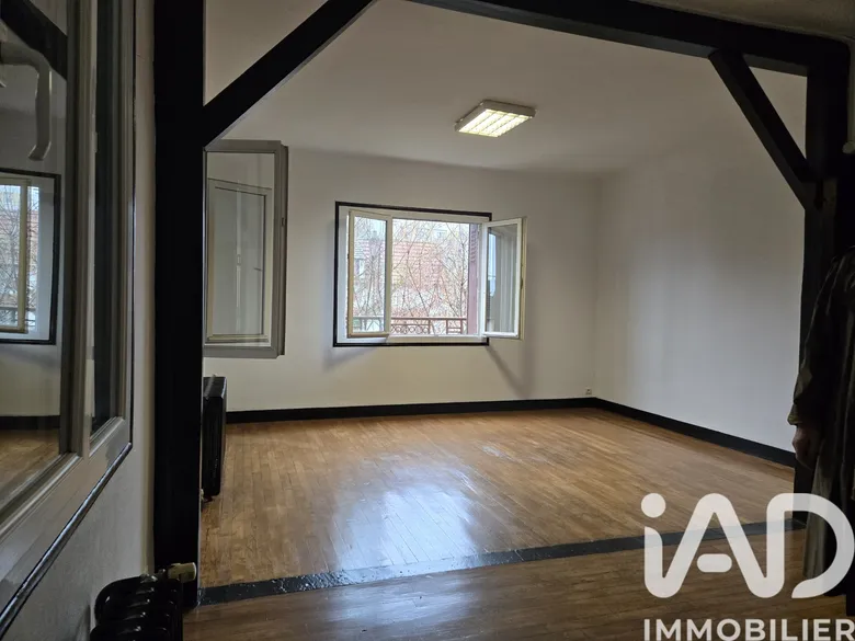 Immeuble 263 m² · à Sens · 263 m² · 300 000 €