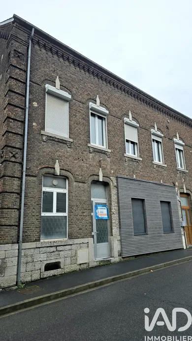 Immeuble à Vireux-Molhain (08320)