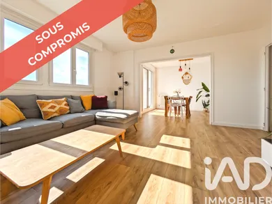 Apartment in Lanester (56600)