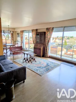 Apartment in Cholet (49300)