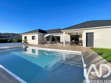 Maison de ville à Serres-Castet (64121)