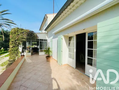 Traditional house in Sanary-sur-Mer (83110)