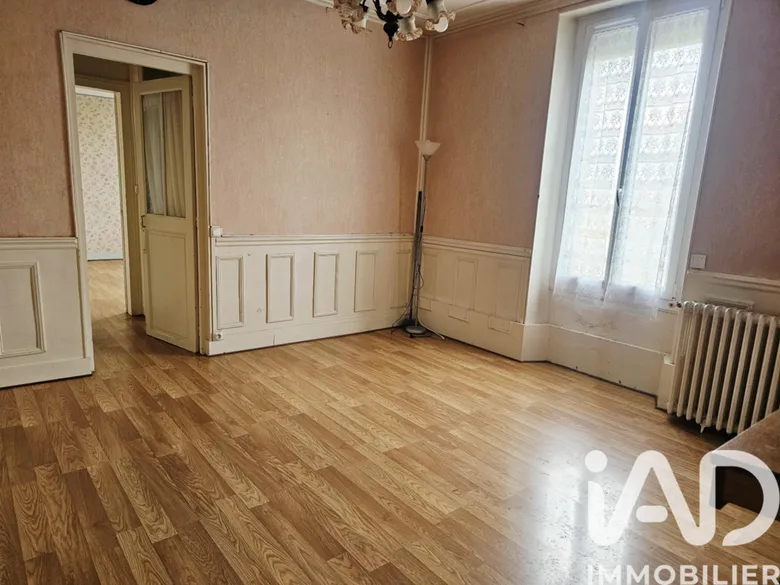 Appartement 3 pièces 52 m² · à Migennes · 52 m² · 75 000 €