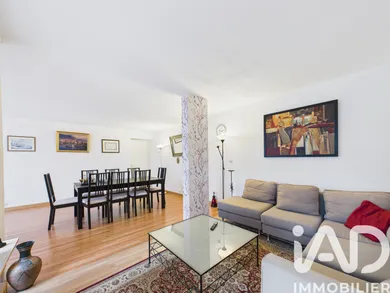 Apartment in Évry (91000)