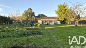 Village house in Lamothe-Montravel (24230)