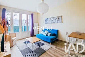 Apartment in Suresnes (92150)