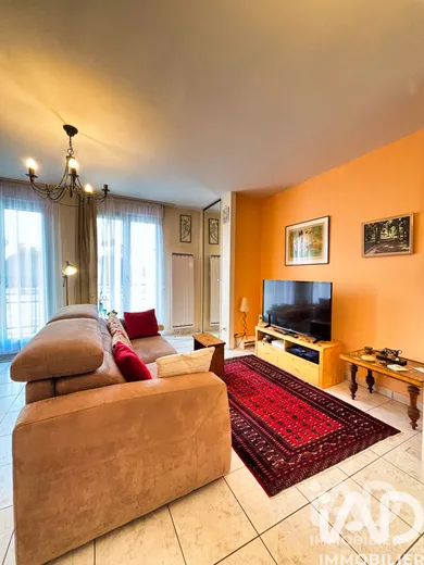 Apartment in Chantilly (60500)