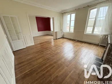 Apartment in Laon (02000)