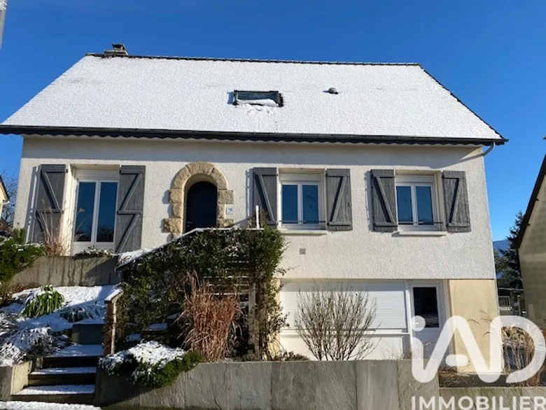 Maison 8 pièces 173 m² · à Iffendic · 173 m² · 276 350 €