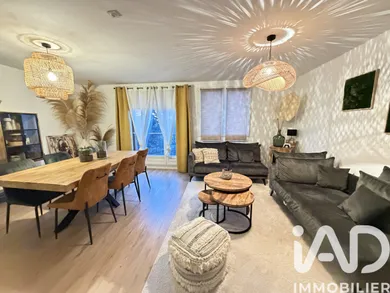Apartment in Ablon-sur-Seine (94480)