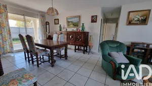 Maison de ville à Saint-Magne-de-Castillon (33350)