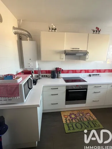 Apartment in Pessac (33600)