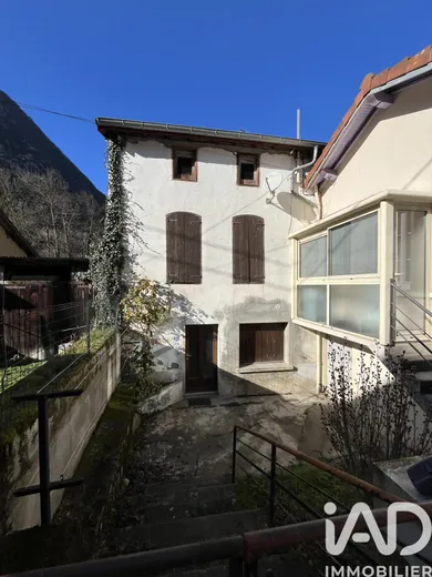 Maison de village à Niaux (09400)