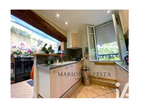 Townhouse in Neuilly-Plaisance (93360)