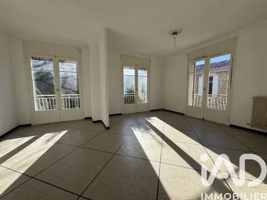 Apartment in Nîmes (30000)