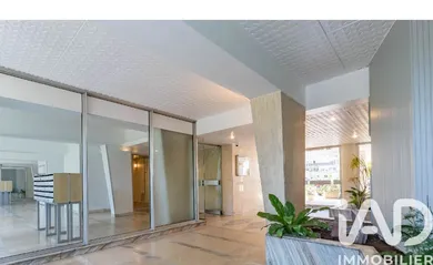 Apartment in Asnières-sur-Seine (92600)