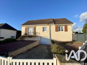 Pavillon à Évron (53600)