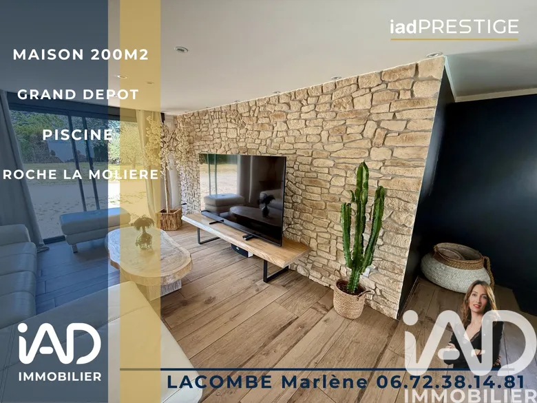 Maison 5 pièces 203 m² · à Roche-la-Molière · 202,5 m² · 460 000 €