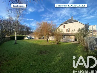 Village house in Talissieu (01510)