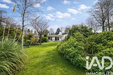 House in Sailly (78440)