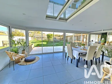 Maison à Essarts-en-Bocage (85140)