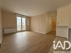 Apartment in Saint-Fargeau-Ponthierry (77310)