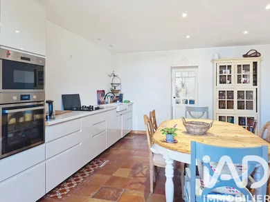 Maison de campagne à Pessac-sur-Dordogne (33890)
