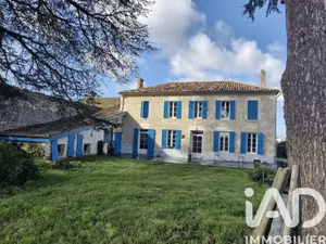 Maison de campagne à Pessac-sur-Dordogne (33890)