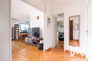 Apartment in Villeurbanne (69100)