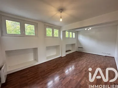 Apartment in Melun (77000)