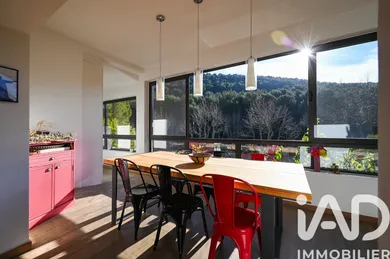 Apartment in Carnoux-en-Provence (13470)