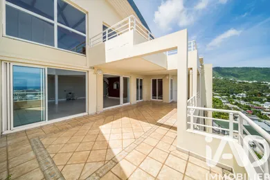 Duplex à Saint-Denis (97400)