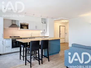 Apartment in Melun (77000)