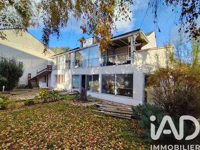 House in Saint-Jean-de-la-Ruelle (45140)