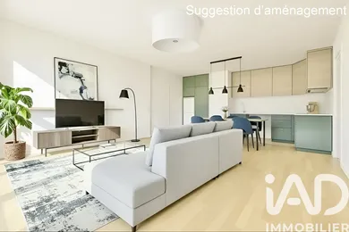 Apartment in Thiais (94320)