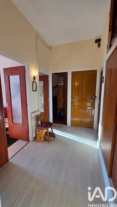 Townhouse in Crest (26400)