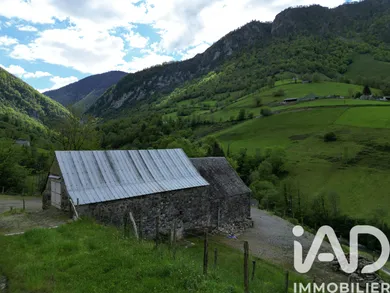 Barn in Lourdios-Ichère (64570)