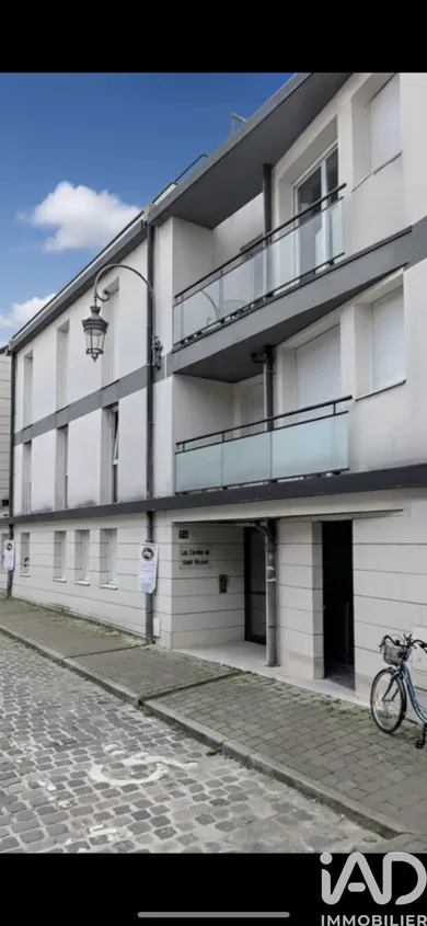 Apartment in Reims (51100)