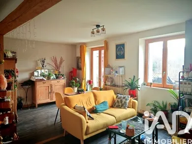 Village house in Aizac (07530)