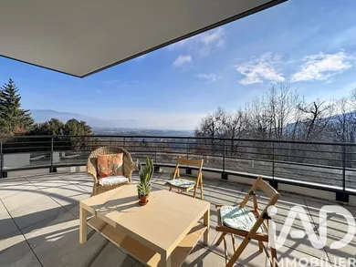 Appartement à Monnetier-Mornex (74560)
