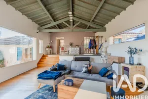 Traditional house in Brullioles (69690)