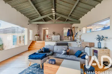 Traditional house in Brullioles (69690)