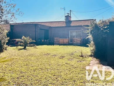 Longere in Challans (85300)