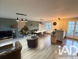 Traditional house in Moulins-en-Bessin (14480)
