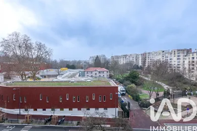 Apartment in Vanves (92170)