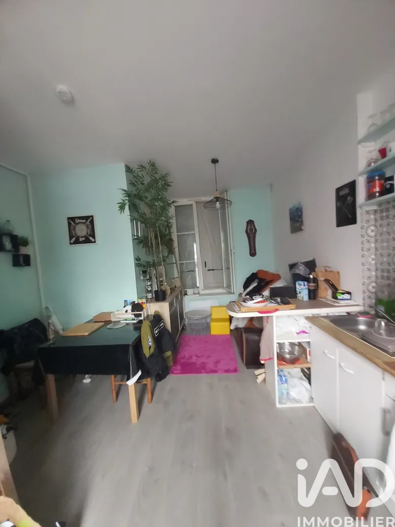 Appartement 2 pièces 28 m² · à Sens · 28 m² · 50 000 €