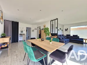 Maison traditionnelle à Saint-Jean-de-Boiseau (44640)